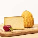 Brânză maturată afumată 250g ~ Karpaten Milk