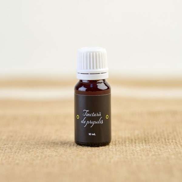 Propolis tincture ~ Camara cu miere
